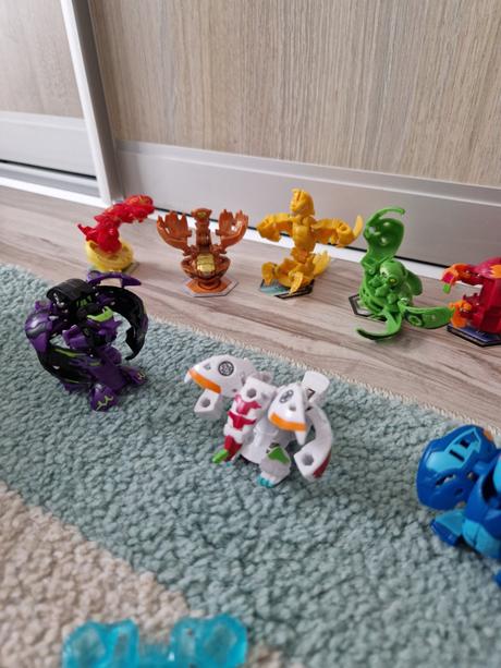 Bakugani a  bakugan aréna, 