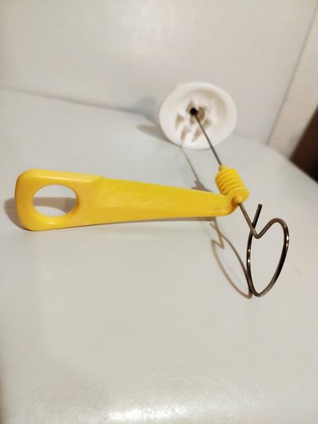 Špirálový krájač zemiakov,