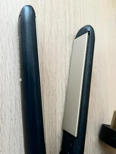 Žehlička na vlasy remington s3500, 