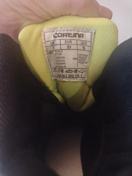 Topánky cortina, veľkosť 33, vd 21,5cm., 33