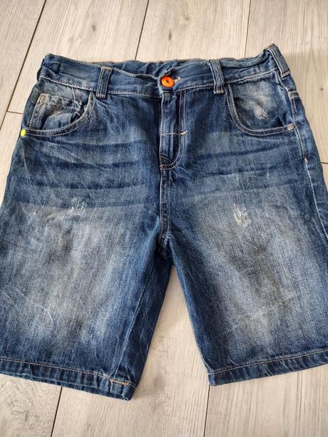 Riflové kraťasy, 146