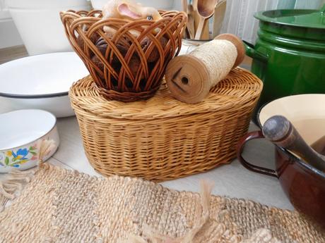 Smaltované na chalupu-do kuchyne,