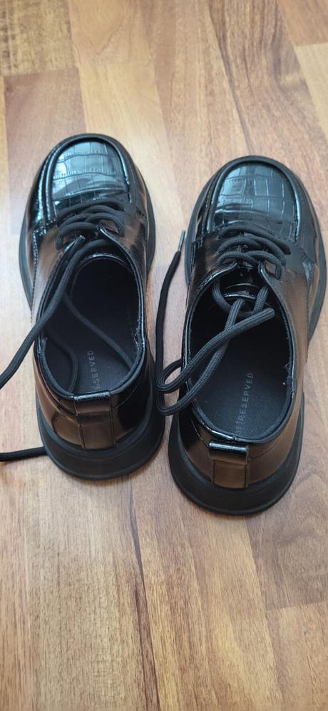 Balerínky, reserved,35