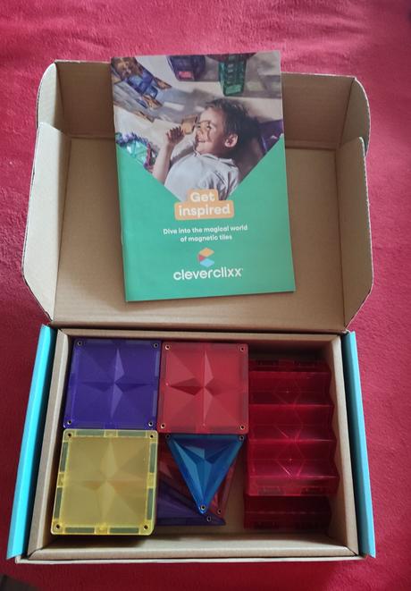 Cleverclixx intense magnetická stavebnica so schod,