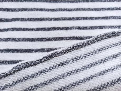 Pulóvrik america today xs/s, xs