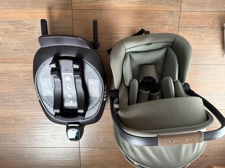 Nuna arra next 2024 autosedačka + základna, nuna