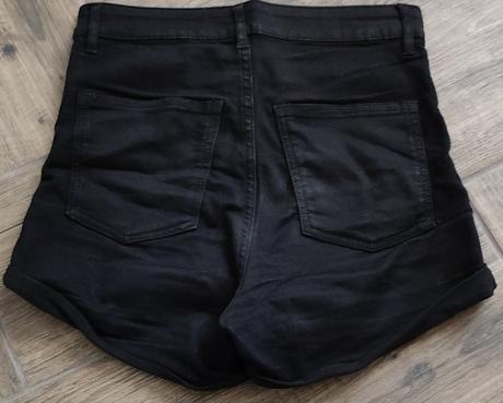 Čierne kraťasy, h&m,s