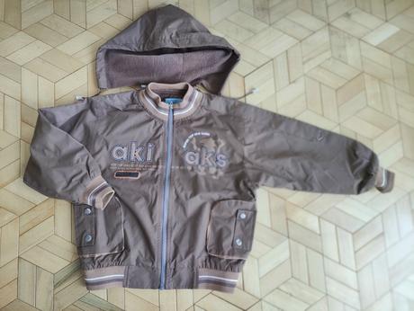 Chlapčenská vetrovka, veľkosť asi 104/110, 110