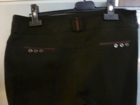 Elegantné čierne nohavice s hnedým lemom, l