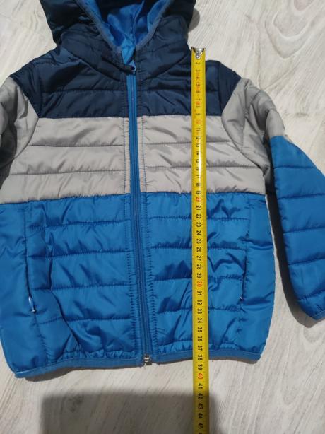 Kabát, piazza italia,92