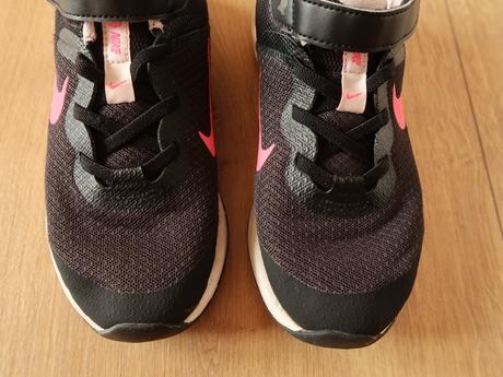 Dievčenské tenisky nike č. 33 (21,0 cm) super stav, nike,33