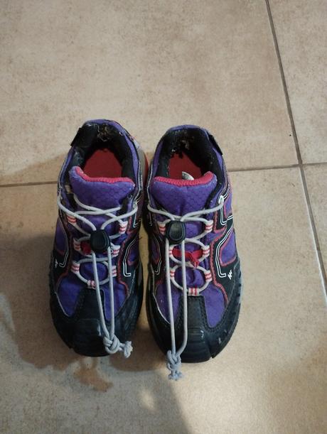 Turistické topánky, decathlon,28