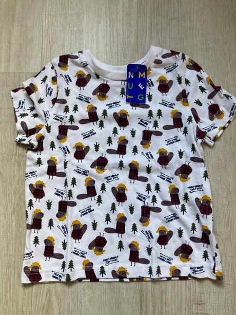 Nove tricko s visackou nutmeg, 98