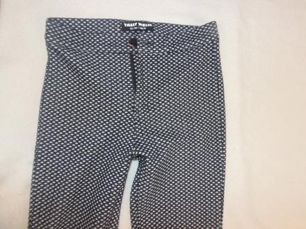 Nohavice hrubšie, 34