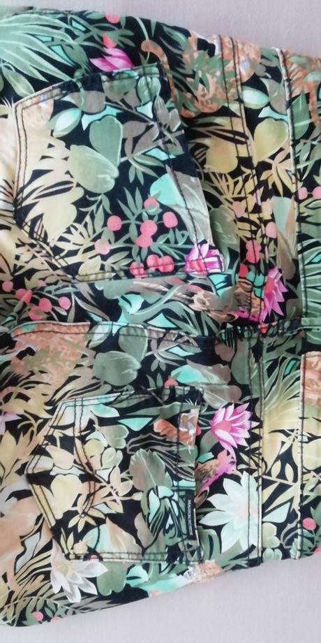 Dámske - dievčenské farebné rifle., 26