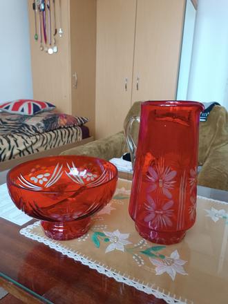 Retro červené brúsené sklo - váza a misa, 