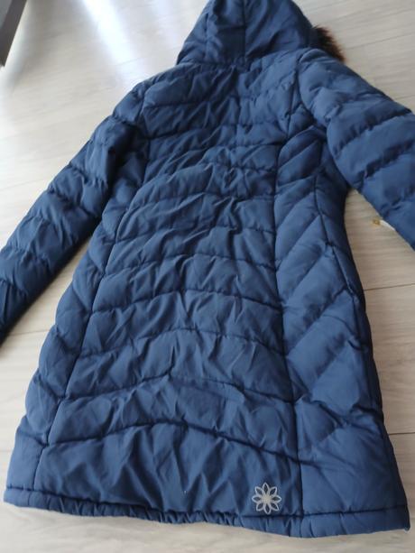 Zimna bunda 152, lotto,152