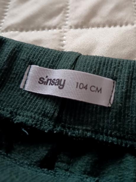 Chlapčenské tepláky 2 ks, sinsay,104