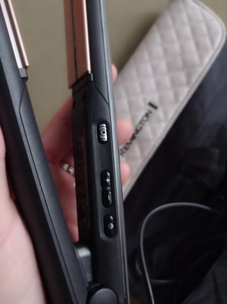 Žehlička na vlasy remington keratin therapy, 