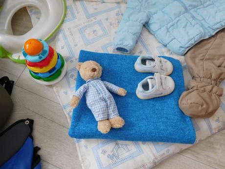 Kočiarik +vajíčko+kresielko+prebalovacia podložka, caretero