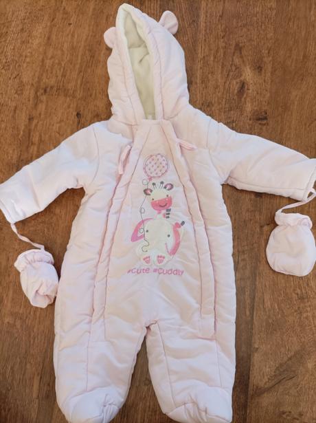 Praktický overal, 62