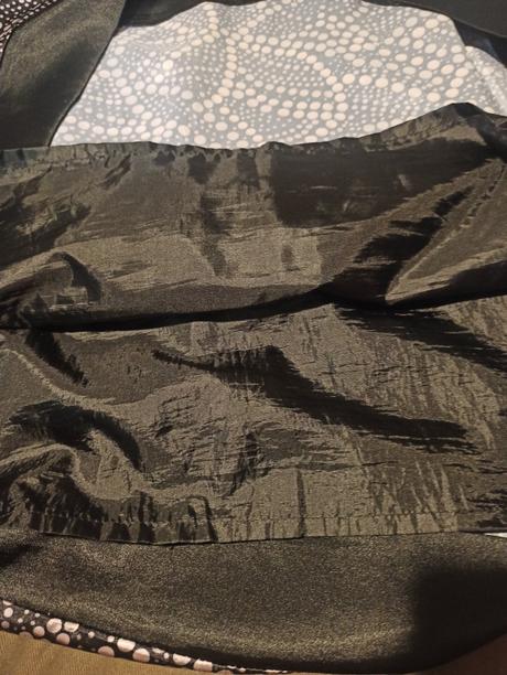 Saténová sukňa, ľahká, 44, 44