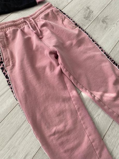 Teplakova súprava, next,152