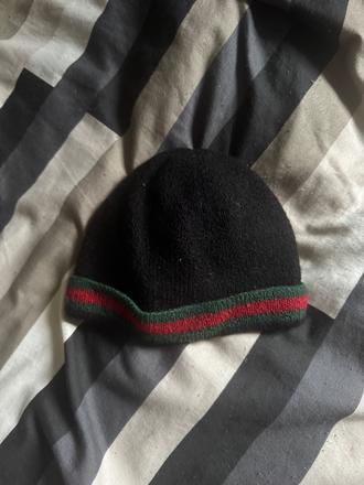 Gucci čiapka, guess,68