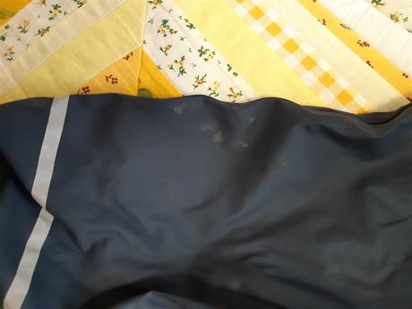 Nohavice do dažďa, lupilu,86