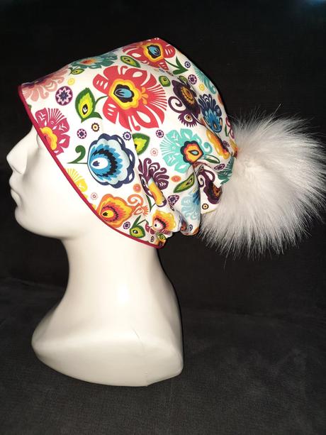 Damska ciapka na zimu, l