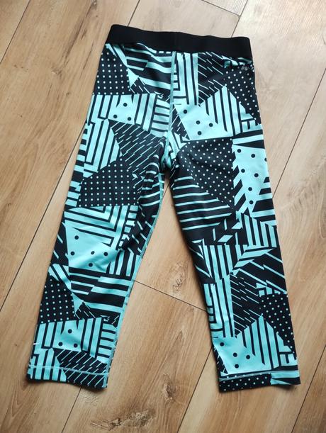 Trojštvrťové legíny, nike,s