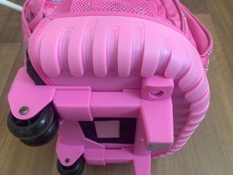 Skolska taska super model, 