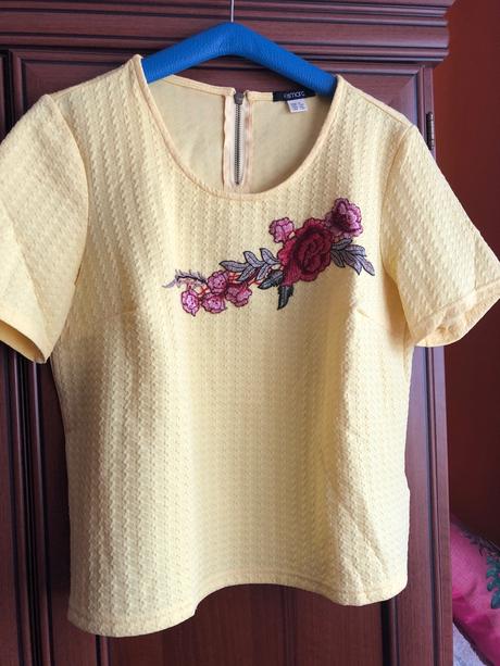 Vyšívané tricko, esmara,44