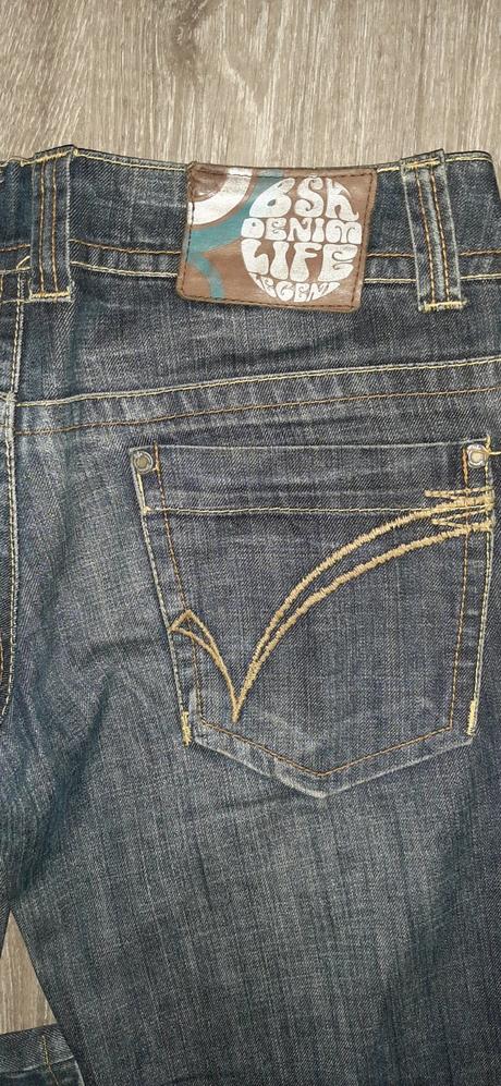 Damske zvoncove rifle, bershka,38