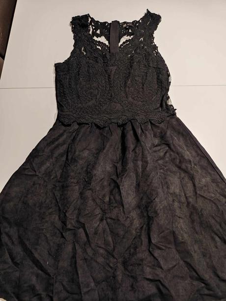 Šaty s čipkou, reserved,38