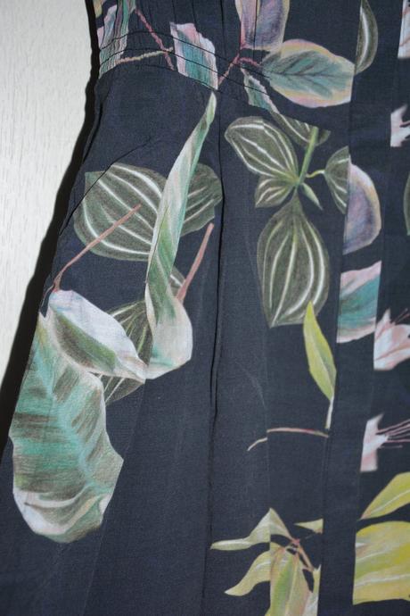 Šaty phase eight, m