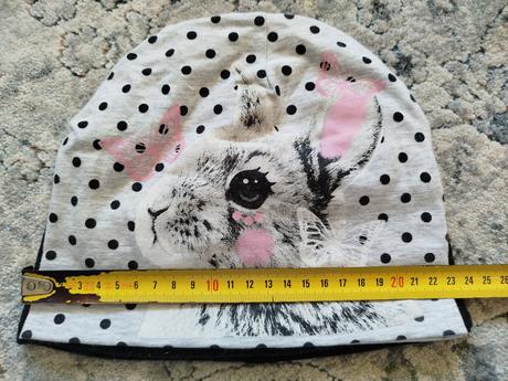 Krásne prechodné čiapky - obvod 46cm, 46