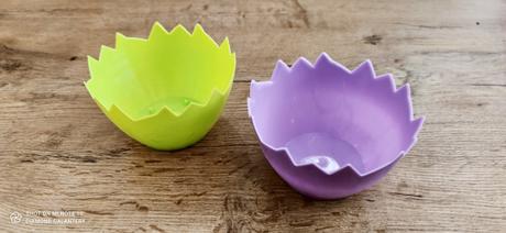 Veľkonočný kvetináč škrupinka 12 cm - fialový, zel, 