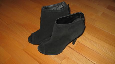 London rebel kotničky, 39