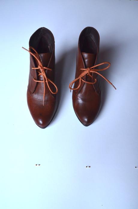 Členkové topánky s poštou, 39