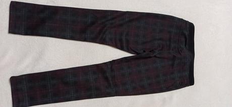 Leginy hrubsie, c&a,128