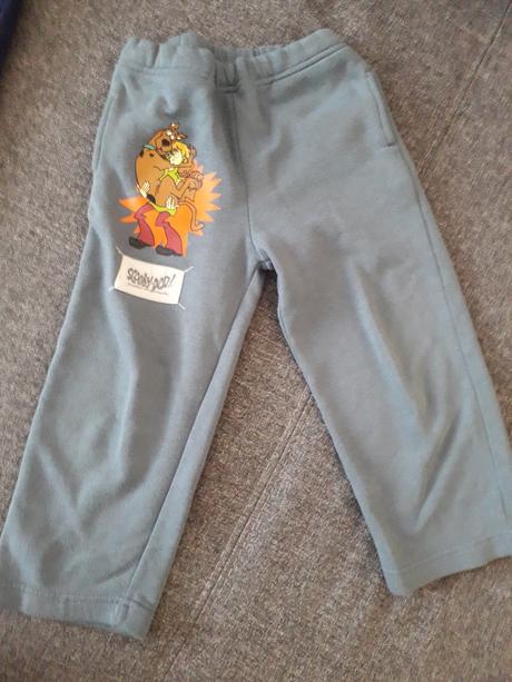 Chlapčenské tepláky - 2 ks, 98