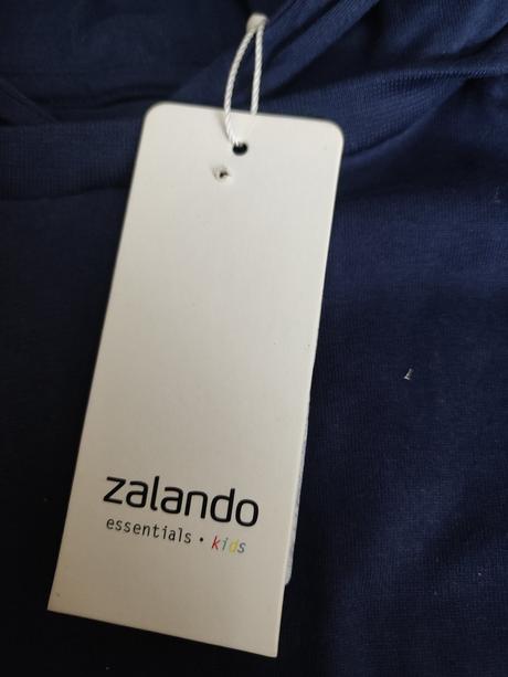 Tričko zalando, 146