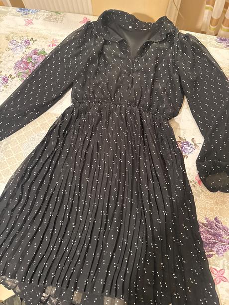 Pekne saty, reserved,146