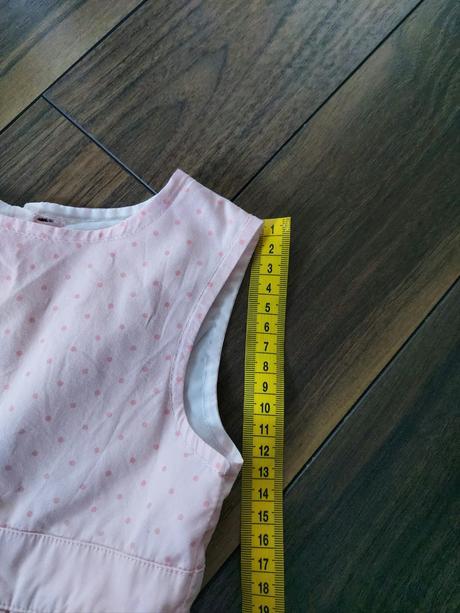 Minnie saty 18-24 m. vybosite dlhsie., 92