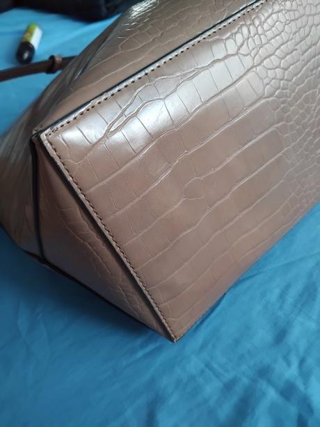 Kabelka krémovo bezova, 