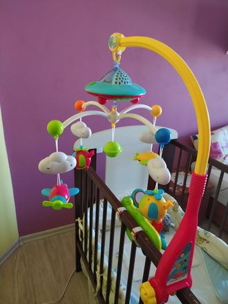 Kolotoč nad postieľku s projektorom, na diaľkové, 