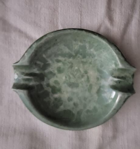 2039. dekor. predmety znač. 2 ks,