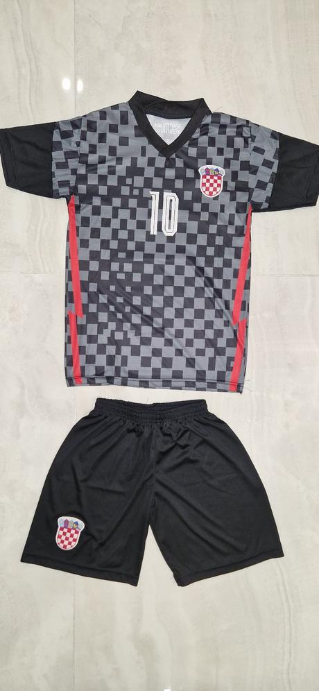 Dres na futbal - modrič -v. 164, 164
