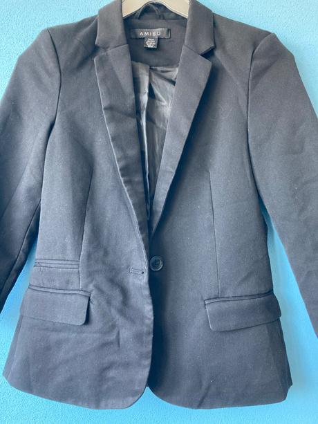 Čierne sako, amisu,34
